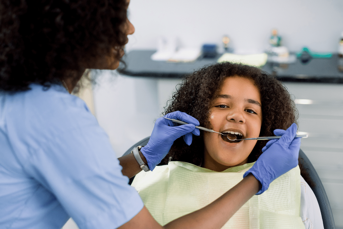 Warning Signs in Childrens teeth